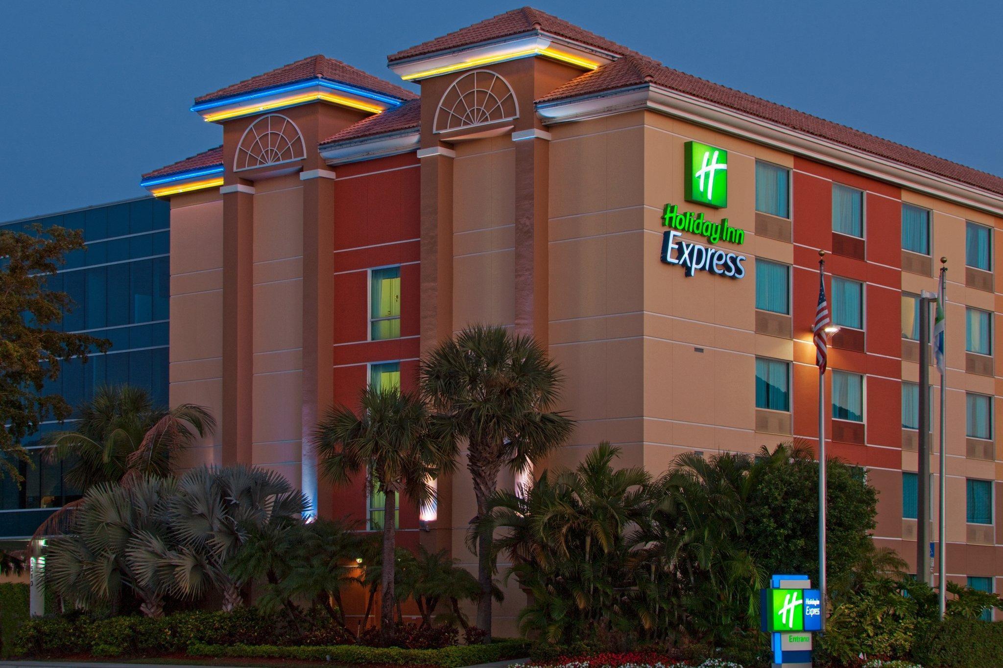 Holiday Inn Express Ft Lauderdale Cruise-Airport By Ihg Fort Lauderdale Eksteriør bilde