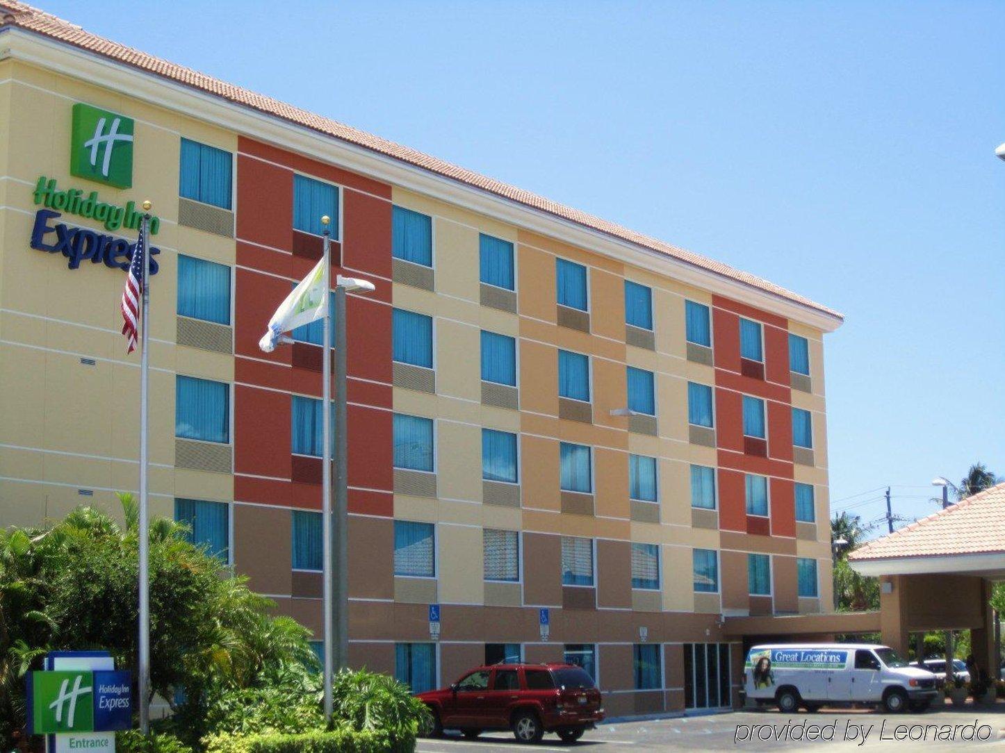 Holiday Inn Express Ft Lauderdale Cruise-Airport By Ihg Fort Lauderdale Eksteriør bilde